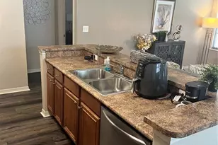 8341 38th St Cir E, Sarasota, FL 34243 - Photo 22