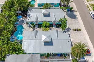 3007 Avenue E, Bradenton Beach, FL 34217 - Photo 50