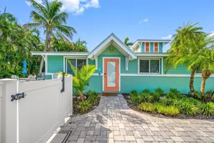 3007 Avenue E, Bradenton Beach, FL 34217 - Photo 1