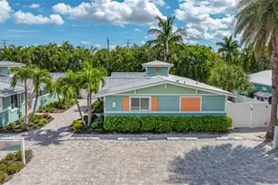 3007 Avenue E, Bradenton Beach, FL 34217 - Photo 54
