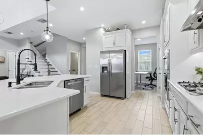 9303 Starry Night Avenue, Sarasota, FL 34241 - Photo 10