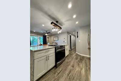 2724 49th Avenue W #2724, Bradenton, FL 34207 - Photo 10
