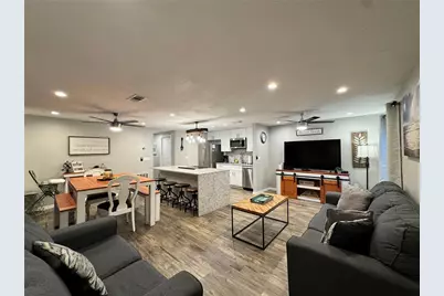 2724 49th Avenue W #2724, Bradenton, FL 34207 - Photo 2