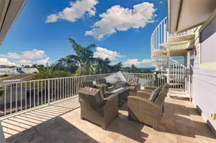 106 81st St, Holmes Beach, FL 34217 - Photo 34