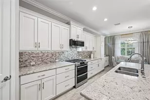825 Himalayan Run, Bradenton, FL 34212 - Photo 12