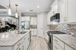 825 Himalayan Run, Bradenton, FL 34212 - Photo 10
