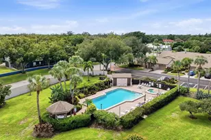 6089 Clubside Dr, Sarasota, FL 34243 - Photo 34