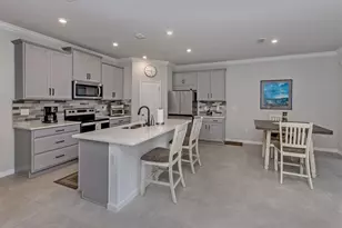20261 Symphony Pl, Venice, FL 34293 - Photo 14