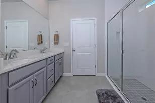 20261 Symphony Pl, Venice, FL 34293 - Photo 20