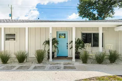 4317 1st Avenue Drive NW, Bradenton, FL 34209 - Photo 2