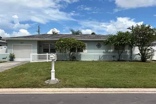 6017 43rd Ave N, Saint Petersburg, FL 33709 - Photo 1