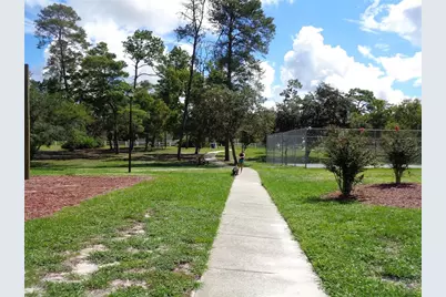 8007 Chaucer Drive, Weeki Wachee, FL 34607 - Photo 10