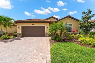 12501 Cinqueterre Dr, Venice, FL 34293 - Photo 2