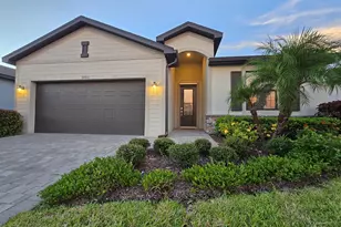 19763 Tortuga Cay Dr, Venice, FL 34293 - Photo 2