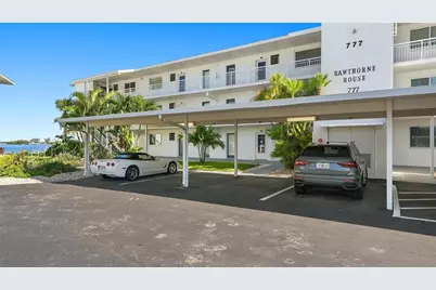 777 John Ringling Boulevard #2, Sarasota, FL 34236 - Photo 6