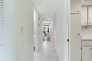 1555 Tarpon Center Dr, Venice, FL 34285 - Photo 20