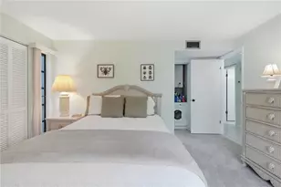 1555 Tarpon Center Dr, Venice, FL 34285 - Photo 46