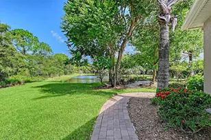 8866 Bloomfield Blvd, Sarasota, FL 34238 - Photo 74