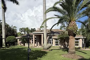 8866 Bloomfield Blvd, Sarasota, FL 34238 - Photo 2