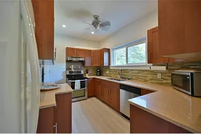 2408 Hillview Street, Sarasota, FL 34239 - Photo 12