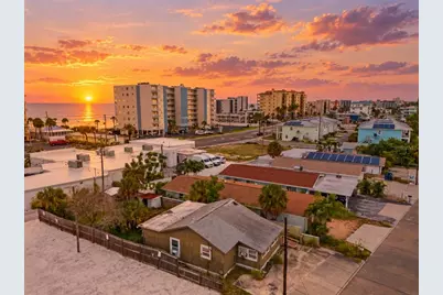 13418 1st Street E, Madeira Beach, FL 33708 - Photo 12