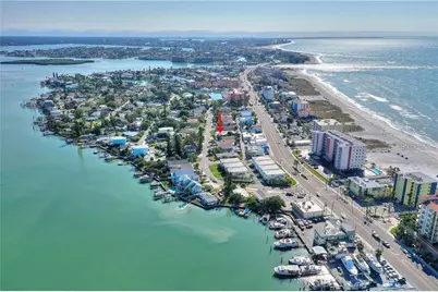 13418 1st Street E, Madeira Beach, FL 33708 - Photo 18