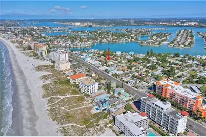 13418 1st Street E, Madeira Beach, FL 33708 - Photo 14
