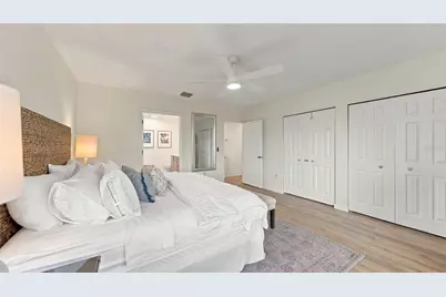 539 Forest Way #539, Longboat Key, FL 34228 - Photo 32