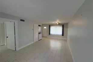 5310 26th Street W, Bradenton, FL 34207 - Photo 6