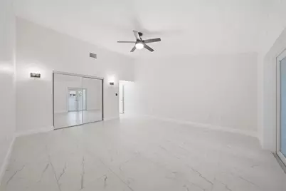 6203 Courtside Drive #21, Bradenton, FL 34210 - Photo 18
