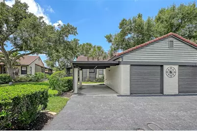 4372 Trails Drive #15-1, Sarasota, FL 34232 - Photo 2