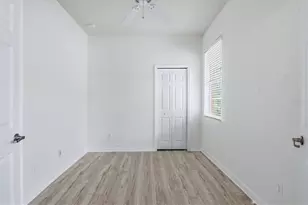 11954 Tempest Harbor Loop, Venice, FL 34292 - Photo 32