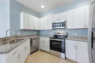 11954 Tempest Harbor Loop, Venice, FL 34292 - Photo 18