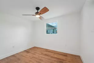 160 Francis Dr NE, Port Charlotte, FL 33952 - Photo 14