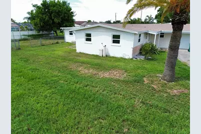 160 Francis Drive NE, Port Charlotte, FL 33952 - Photo 22