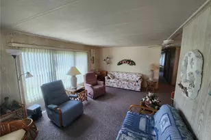 808 53rd Ave E, Bradenton, FL 34203 - Photo 8