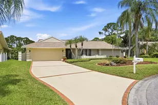 4865 Greywood Ln, Sarasota, FL 34235 - Photo 2