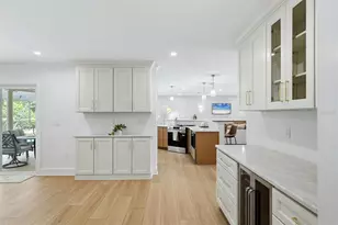 4865 Greywood Ln, Sarasota, FL 34235 - Photo 18