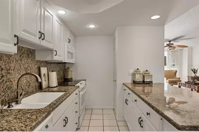 1212 Benjamin Franklin Drive #1003, Sarasota, FL 34236 - Photo 14