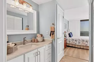 1212 Benjamin Franklin Dr, Sarasota, FL 34236 - Photo 26