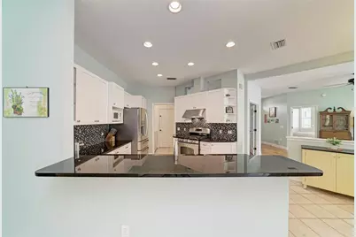12105 Beeflower Drive, Lakewood Ranch, FL 34202 - Photo 10