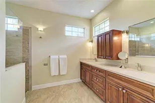 12105 Beeflower Dr, Lakewood Ranch, FL 34202 - Photo 18