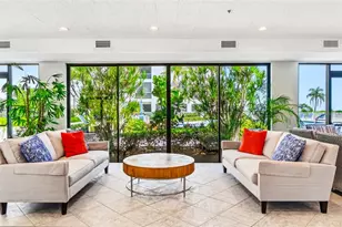 1932 Harbourside Dr, Longboat Key, FL 34228 - Photo 28