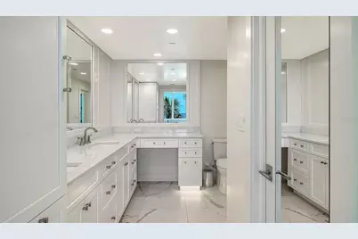 5461 Gulf Of Mexico Drive #304, Longboat Key, FL 34228 - Photo 26