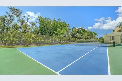 5461 Gulf Of Mexico Drive #304, Longboat Key, FL 34228 - Photo 50