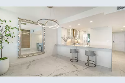 5461 Gulf Of Mexico Drive #304, Longboat Key, FL 34228 - Photo 14
