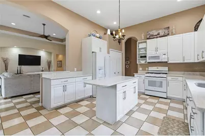 7907 Ashley Circle, Bradenton, FL 34201 - Photo 8