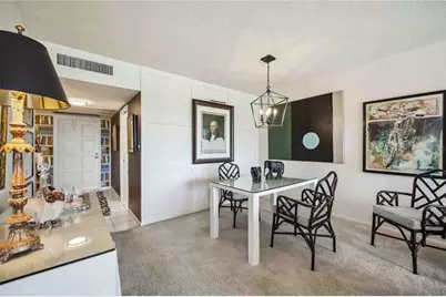 7461 W Country Club Drive N #207, Sarasota, FL 34243 - Photo 12