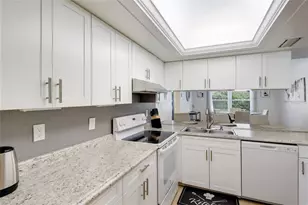 6910 18th Ave W, Bradenton, FL 34209 - Photo 12