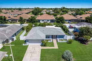 6910 18th Ave W, Bradenton, FL 34209 - Photo 2